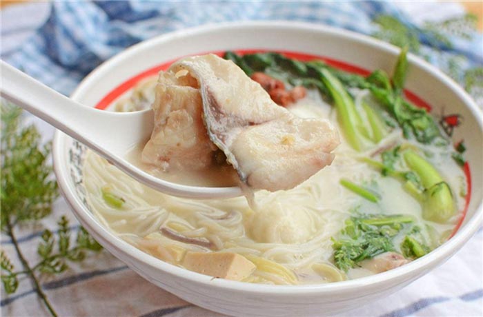 熊口管理区鱼粉培训